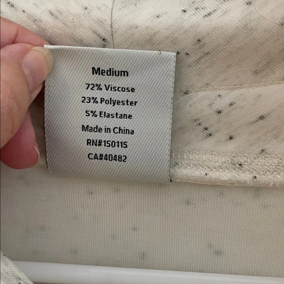 Varley Oakdale Doublesoft Cream Sweatshirt M worn once washed once! - Picture 5 of 7